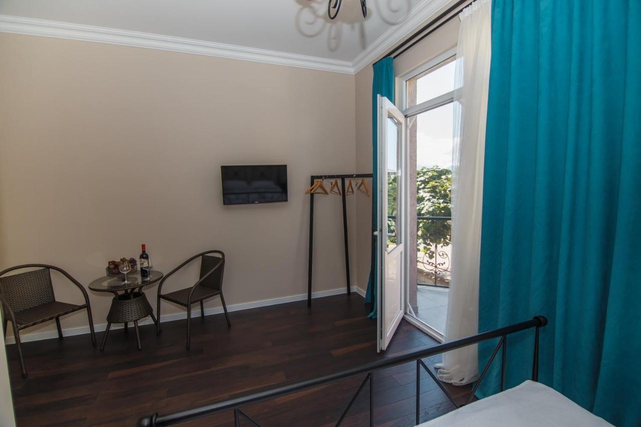 #Home-11 Batumi Exterior photo