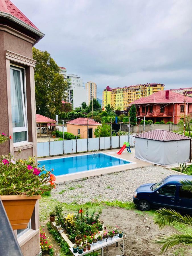 #Home-11 Batumi Exterior photo